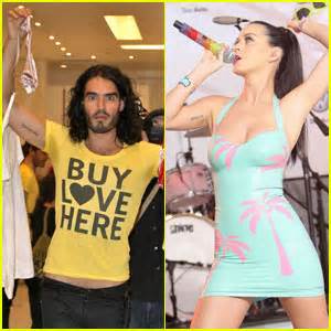 Russell Brand & Katy Perry: New Matching Tattoos! | Katy Perry, Russell Brand : Just Jared