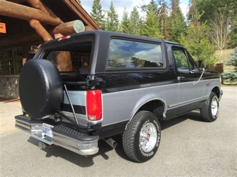 1995 Ford Bronco XLT Survivor With Leather Low Miles