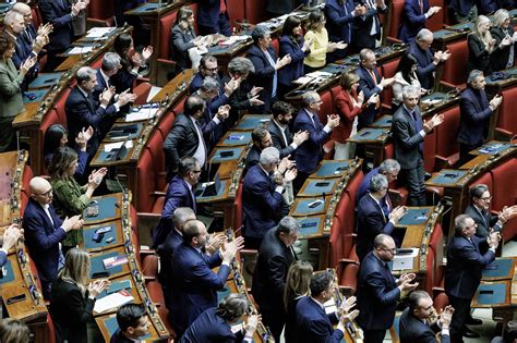 Il decreto Milleproroghe è legge approvato alla Camera con 165 sì