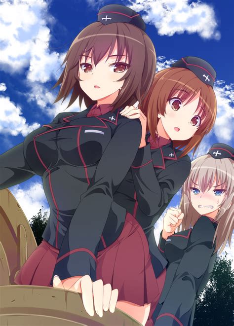 Nishizumi Miho Nishizumi Maho And Itsumi Erika Girls Und Panzer