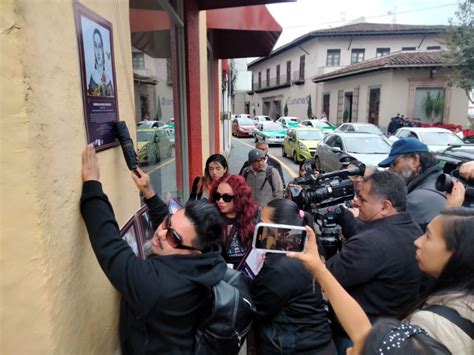 En Xalapa Activistas Xalape As Colocan Placas En Honor A Mujeres