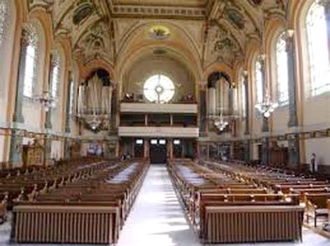 Glise Saints Martyrs Cor Ens Sainte Cun Gonde Montr Al