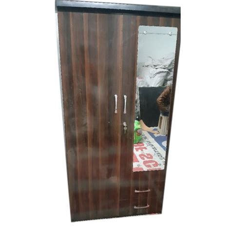 Hinged Double Door Wooden Almirah For Home Number Of Doors 2 At Rs