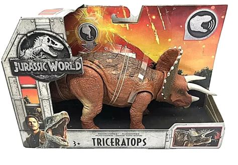 JURASSIC WORLD ROARIVORES Triceratops Trike Dinosaur Jurassic Park