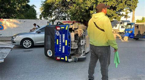 Transporte De Alto Riesgo Choque Entre Mototaxis Deja A Madre E Hija