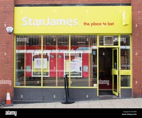 Betting Shop Front Hi Res Stock Photography And Images Alamy