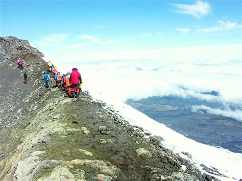 Hiking Volcan Villarrica Chile | Hiking Biking Adventures