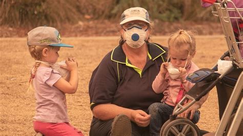 NSW and Victoria bushfire conditions worsen with fears blazes could be ...