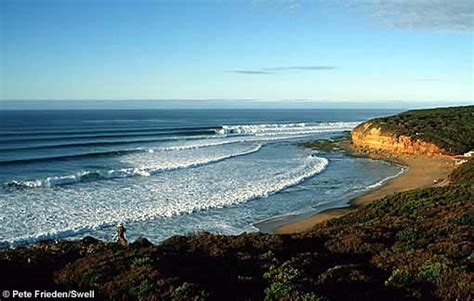 Bells Beach History | SURFLINE.COM