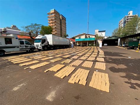 Misiones Trasladaba 4 Mil Kilos De Marihuana Ocultos En Un Doble Fondo De Un Camión Y Fue