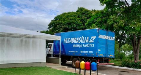 Bota Fora Caminhão De Mudança é Visto Entrando No Palácio Da Alvorada