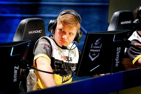 Na Vi And Mousesports Emerge Victorious On Day Of The Eleague Cs Go