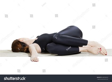 Yoga Reclining Twist Pose Jathara Parivartaranasana Stockfoto 448936633