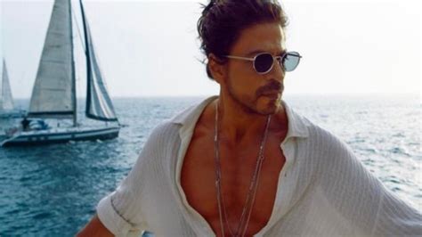 Shah Rukh Khan's Signature Scents Revealed: Know His Favourite Perfumes ...