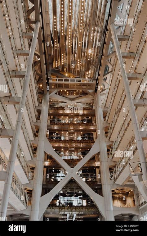 Inside The Hsbc Building Designed By Foster Stock Photo Alamy