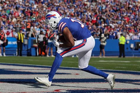 Amari Cooper Scores In His Bills Debut And Josh Allen Shakes Off A