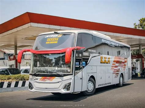 Era Jetbus Siap Dimulai Simak Potret Warna Warni Bus Terbaru Adi