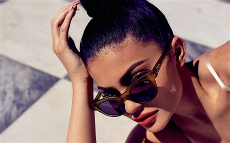 Kylie Jenner Quay Sunglasses 4k Wallpaper Hd Celebrities Wallpapers 4k