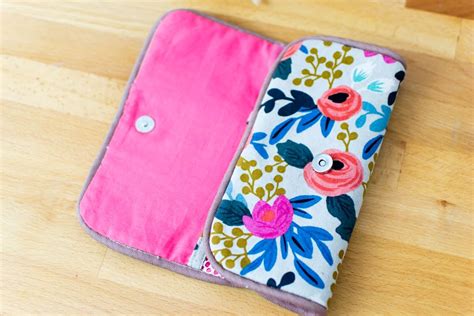 How To Sew A Diy Case For Markers Or Crochet Hooks Or Anything Free