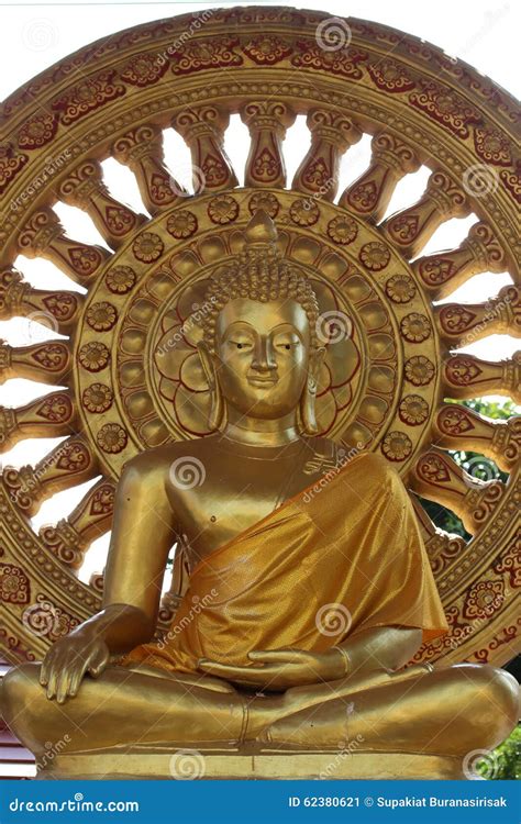 Buddha Statue And Wheel Of Life Stock Image Image Of Culture Wheel