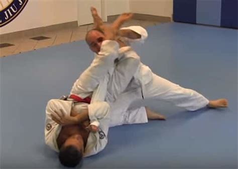 White belt issues friendly challenge to Jiu-Jitsu Grandmaster » MixedMartialArts.com