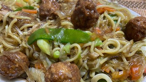 Paborito Nyo Rin Ba Ang Pansit Try Nyo To Pansit Sa Bola Bola Kaka