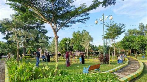 Menikmati Nuansa Alam Di Taman Kongkow Kota Jambi Tribunjambi