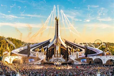 Conoce La Evolución Del Mainstage De Tomorrowland 2005 2024