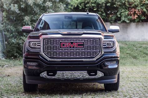 Should You Buy A 2018 Gmc Sierra 1500 Denali Motor Illustrated