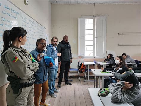 Pelotas Sanep Integra Atividade De Educação Ambiental Em Escola