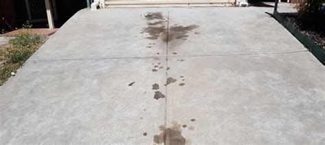 remove oil stains  concrete driveways  melbourne concept