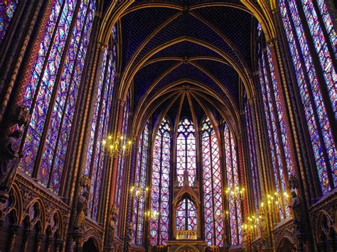 Sorpréndase con la belleza de la Sainte Chapelle París Creative Saplings