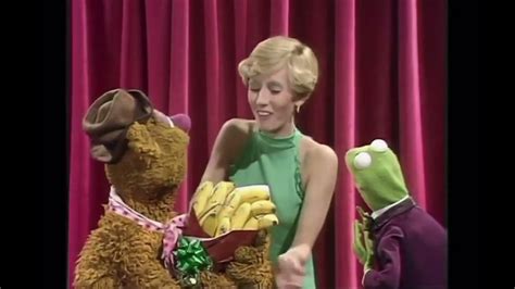 The Muppet Show 114 Sandy Duncan Curtain Call 1976 Youtube