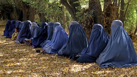 Das Leben Von Frauen In Afghanistan Unter Der Herrschaft Der Taliban