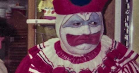 John Wayne Gacy teve mais vítimas Palhaço Assassino pode ter matado