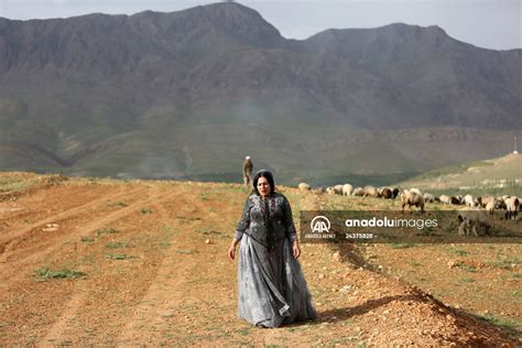 Traditional Clothes Of Qashqai Women Anadolu Images