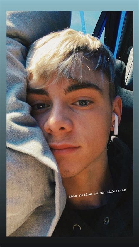 Corbyn Besson Selfies — A Thread Corbynbesson In 2020 Corbyn Besson