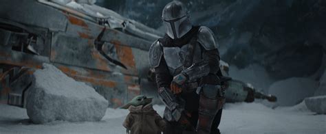 The Mandalorian Pedro Pascal Said Din Djarin Tried To Not To Let