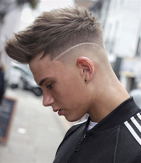 Stylish Haircuts Mens Haircuts Fade Haircut Men Popular Haircuts Taper Fade Haircut Tapered