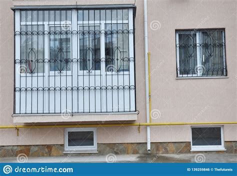 Rejilla Del Metal Para La Protecci N De La Ventana Y Del Balc N Ventana