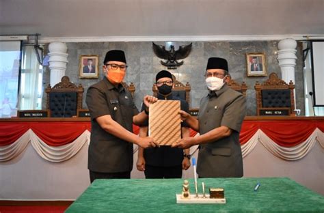 DPRD Bersama Pemkot Kota Sukabumi Gelar Rapat Paripurna Terkait