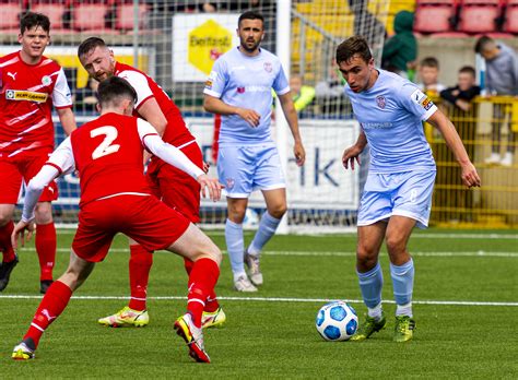 Cliftonville Vs Derry City Lensdump