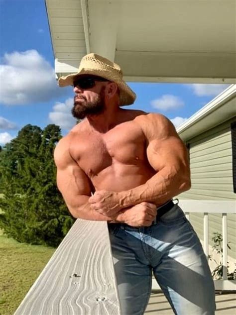 Pin On Muscle Daddy 3