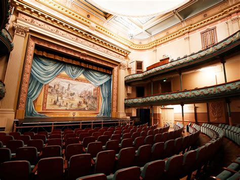 Her-Majesty's-Theatre | Crest Property Investments