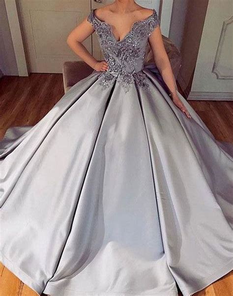 V Neck Long Prom Dresses Quinceanera Dress With Appliques Wedding