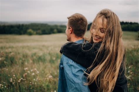 How To Get A Guy To Like You Best Ways To Make A Guy Like You More Relationship Hub