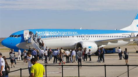 Susto En El Aire Avión De Aerolíneas Argentinas Tuvo Que Aterrizar De Emergencia En Neuquén