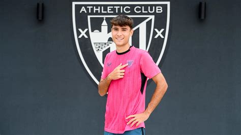 Dani P Rez Lateral Juvenil Del Real Madrid Se Incorpora Al Basconia