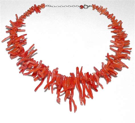 Antique Natural Red Branch Coral Necklace Graduated And