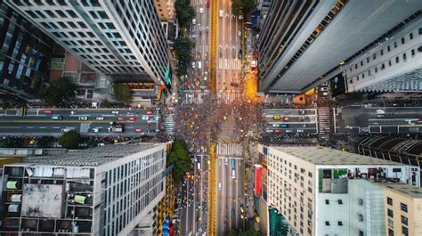 top  view   city traffic premium ai generated image